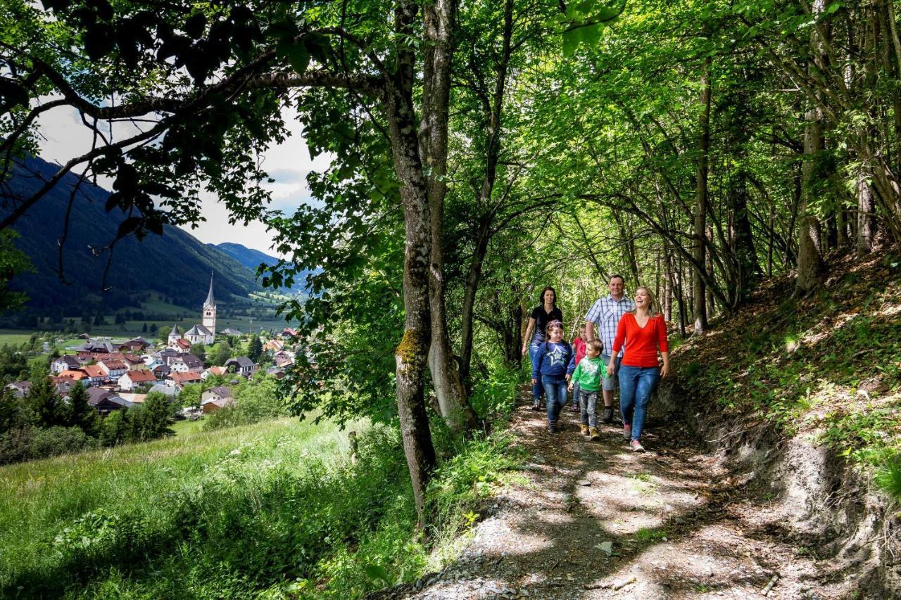 Fewo Gabi Haus Pacher Sankt Peter am Kammersberg Bagian luar foto